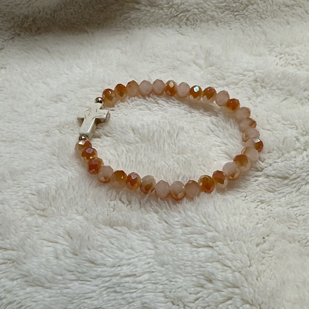 Beaded Bracelets Peachy Gold Mauve Set of 4 with Cross Charm Summer NWOT Gifts